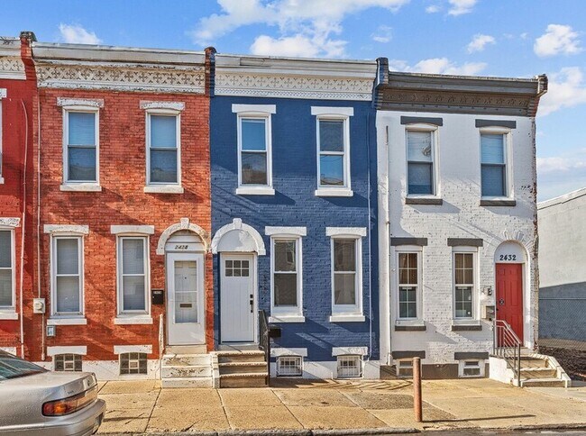 Photo - 2430 N 4th St