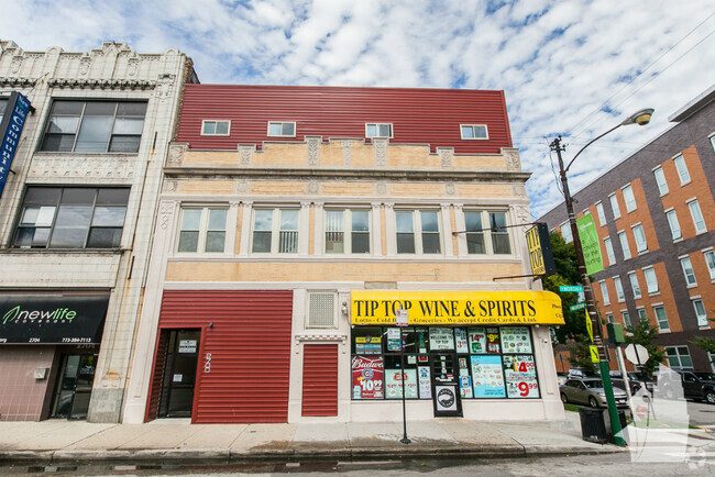 Building Photo - 2700 W North Ave Rental