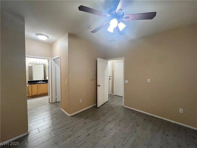 Photo - 673 Peachy Canyon Cir