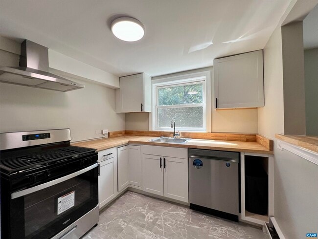 Photo - 2525 Woodland Dr Townhome