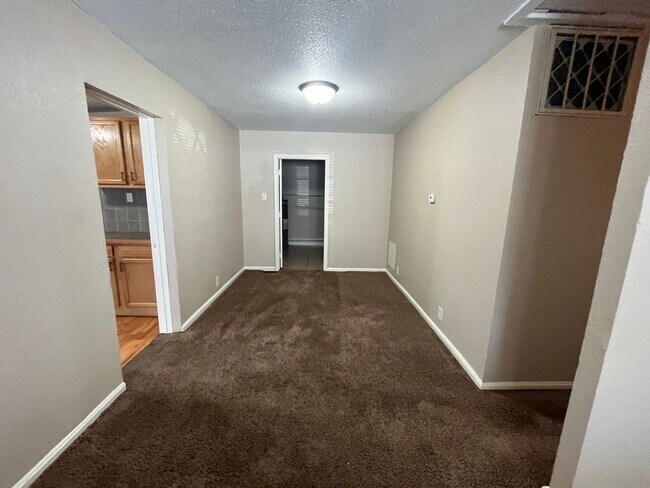 Photo - 1236-1238 Scott Unit Apt 1