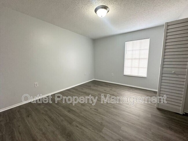 Photo - 1710 Ridgewood Ln Unit 1710-B