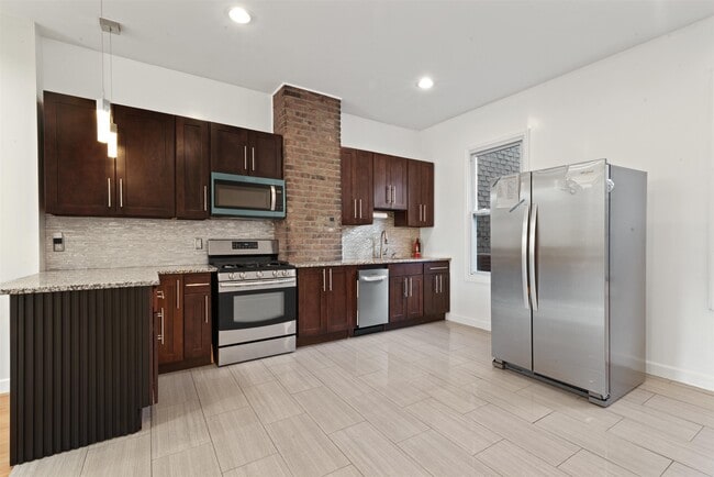 Photo - 17 Ravine Ave Unidad 2
