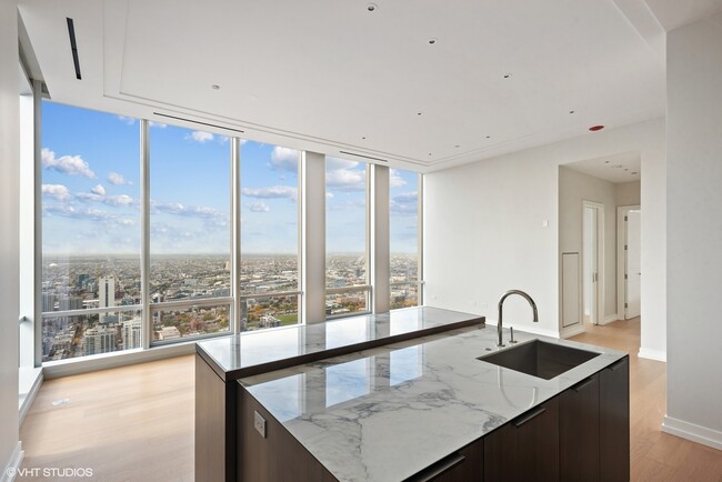 Building Photo - 1160 S Michigan Ave Unit 25C Rental