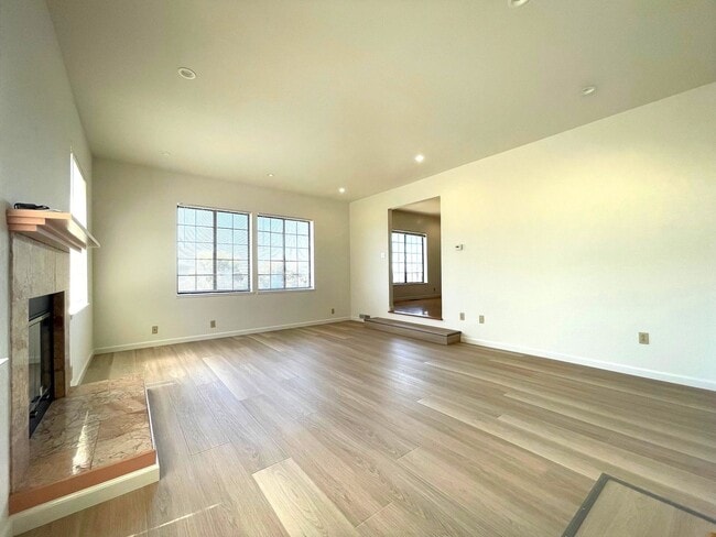 Photo - Newly Renovated 4BR / 2.5BA Home with Partial Bay Views.