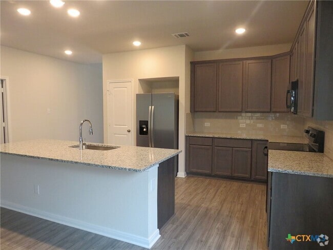 Building Photo - 9806 Kensley Rose Dr Rental