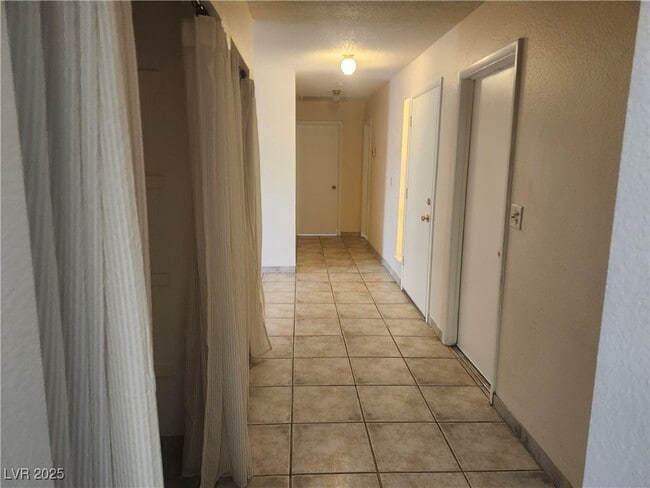 Building Photo - 4726 Madrigal Way