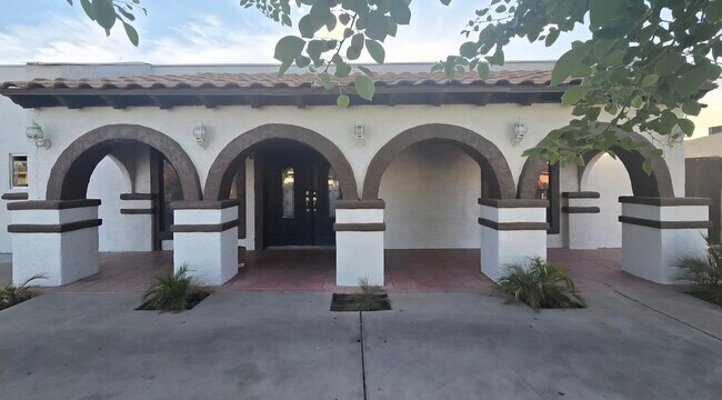 Photo - 106 S 29th Ave