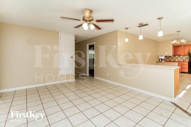 Photo - 2720 Erin Rd