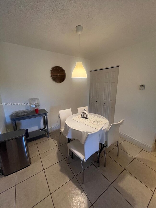 Photo - 10765 SW 108th Ave Unit 204