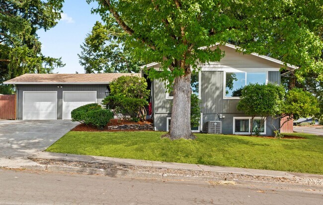 1930 NW 29th Pl