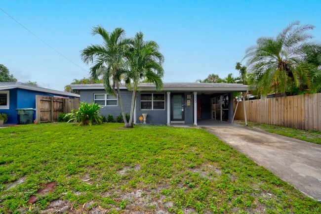 Photo - 200 NE 43rd St Casa