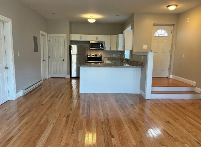 Building Photo - 92 Hamilton St Unit 1