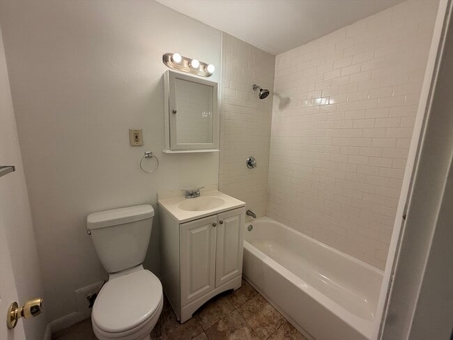Photo - 270 Quarry St Unit 30