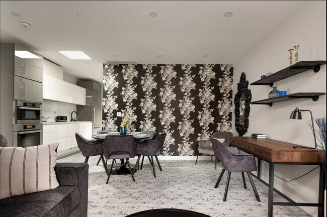 Photo - 1364 Queen St E Unit ID1227119P