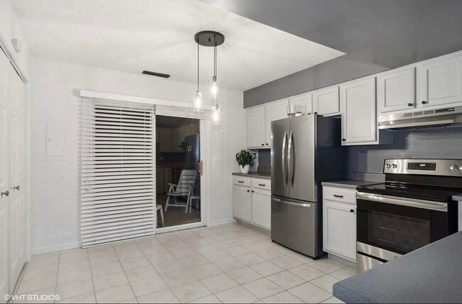 1252 Marywood Ct