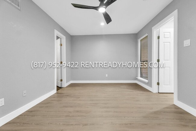 Photo - 9801 Walnut St