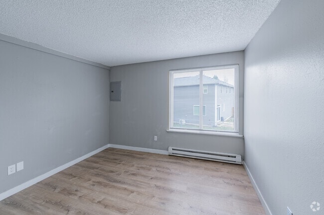 3BR, 1BA - 1,053SF - Bedroom