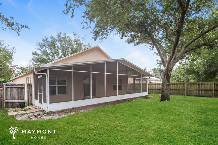 Photo - 1405 Orange Moss Ct