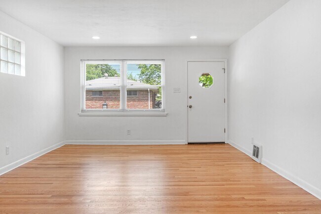 Photo - 2 Bedroom, move in ready home