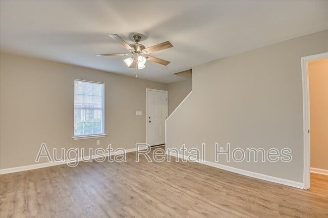 Photo - 136 Chalet N Blvd Condo