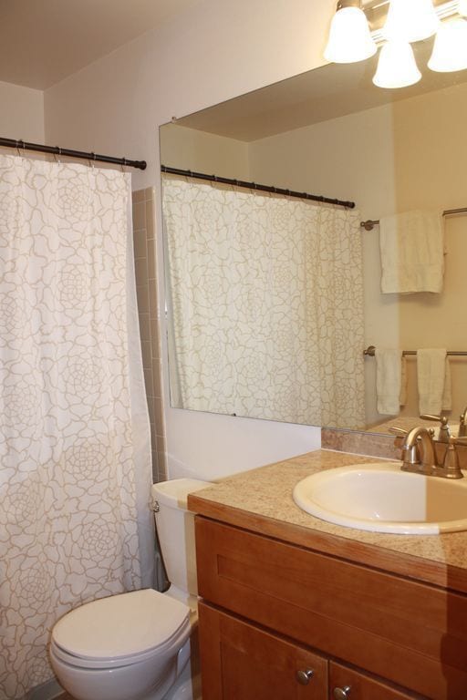 Photo - 523 W Hackberry St