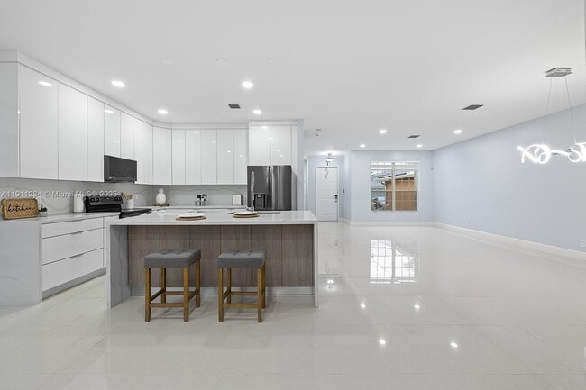 Photo - 16296 SW 26th St