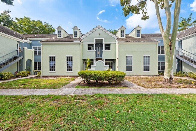 Building Photo - 1275 Crystal Way Unit N Rental