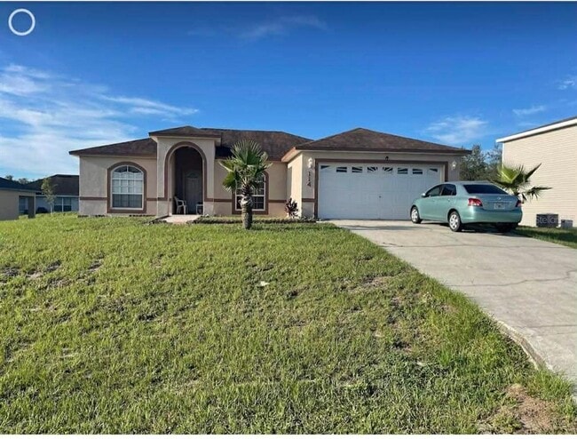 Building Photo - 114 Herring Ln