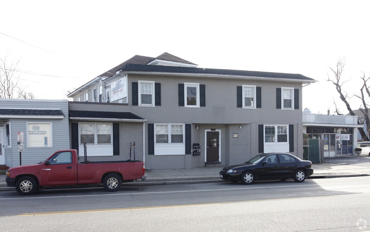 Photo - 1632 Union Blvd