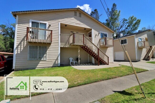 Photo - 1549 Bruce Dr Unit B