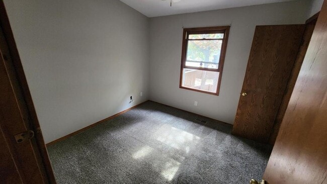 Photo - 1811 Miller Dr