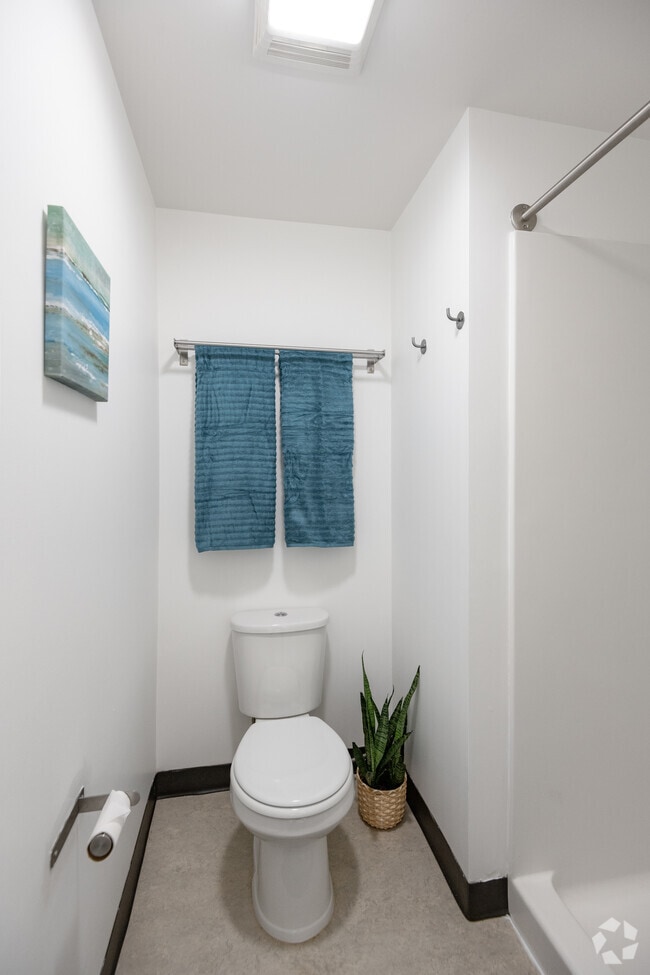 Studio, 1BR - 175-286SF