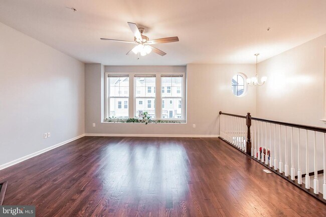 Photo - 7520 Calais Way