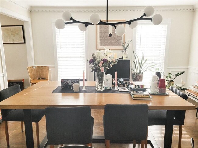 Photo - 8595 Woodledge Ln