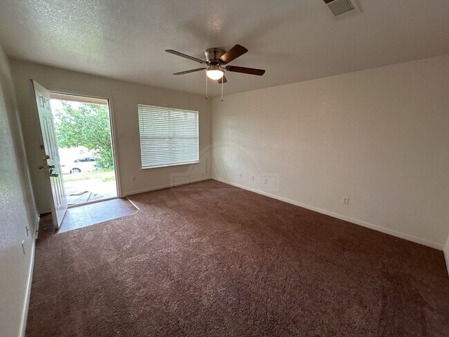 Photo - 308 Cedar Ridge Dr