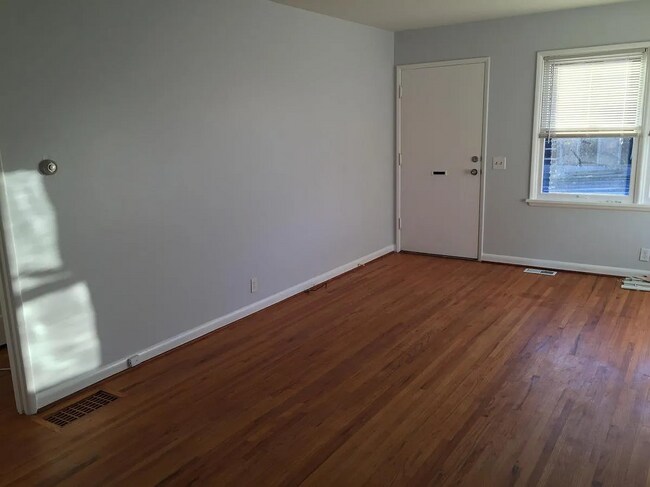 Photo - 2406 Southeast 52nd Avenue