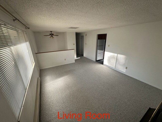 Photo - 4 bedroom 2 bath home prime location