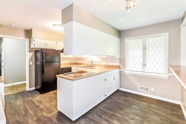 Photo - 10509 E 82nd St