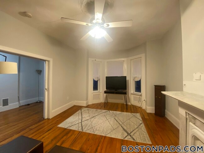 Photo - 94 Mt Pleasant Ave Unit 2