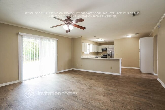 Photo - 117 Ridgefield Ct