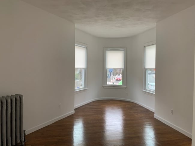 Photo - 148 Oxford St Unit 148 Oxford Street