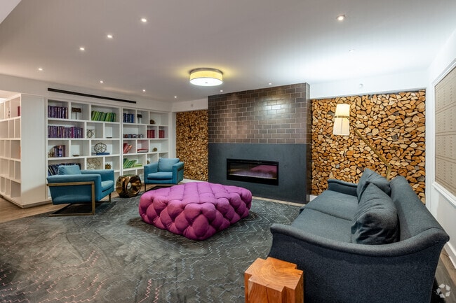 Photo - The Cole by Stonehenge