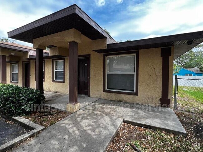 Building Photo - 966 22nd Ave S Unit #110 Rental