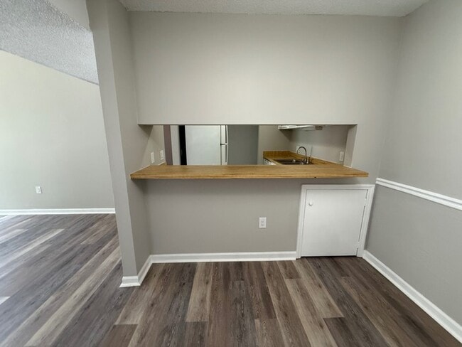 Photo - 3609 Juneau Rd Unit B28