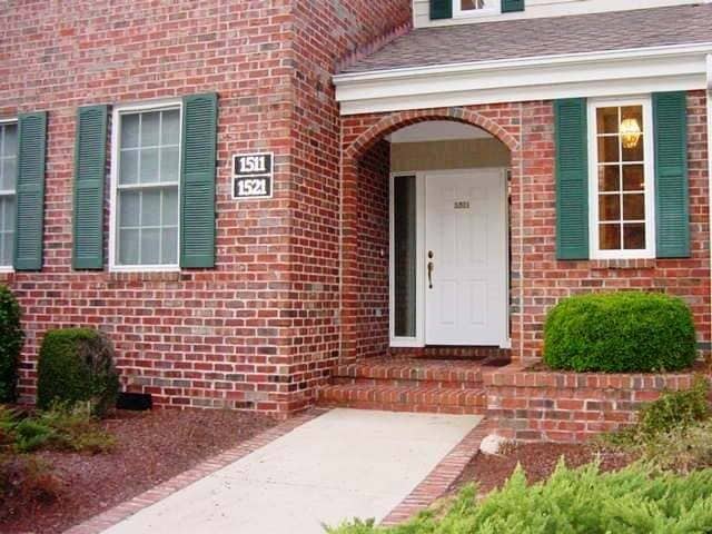 Photo - 1521 Woodbrooke Dr