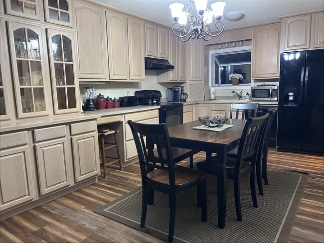 3 Foxhill Ct
