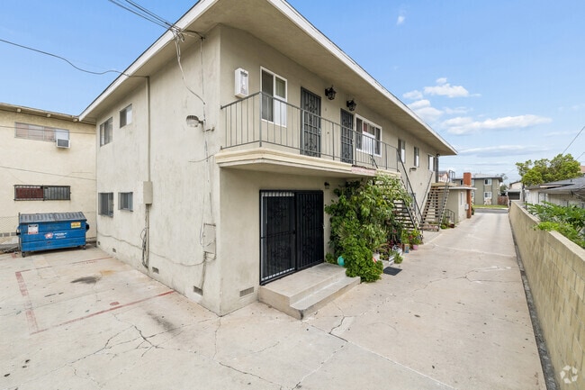 4028 W. 137th Street