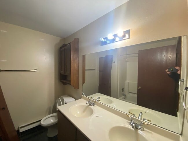 Photo - 302 Whispering Pines Way