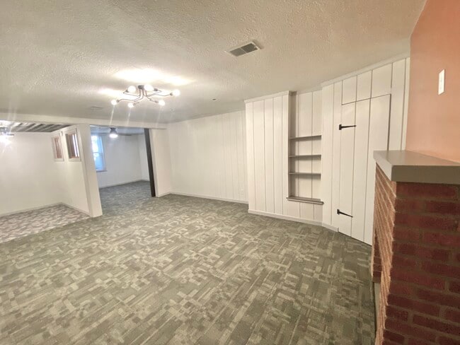 2326 B St Unidad B2